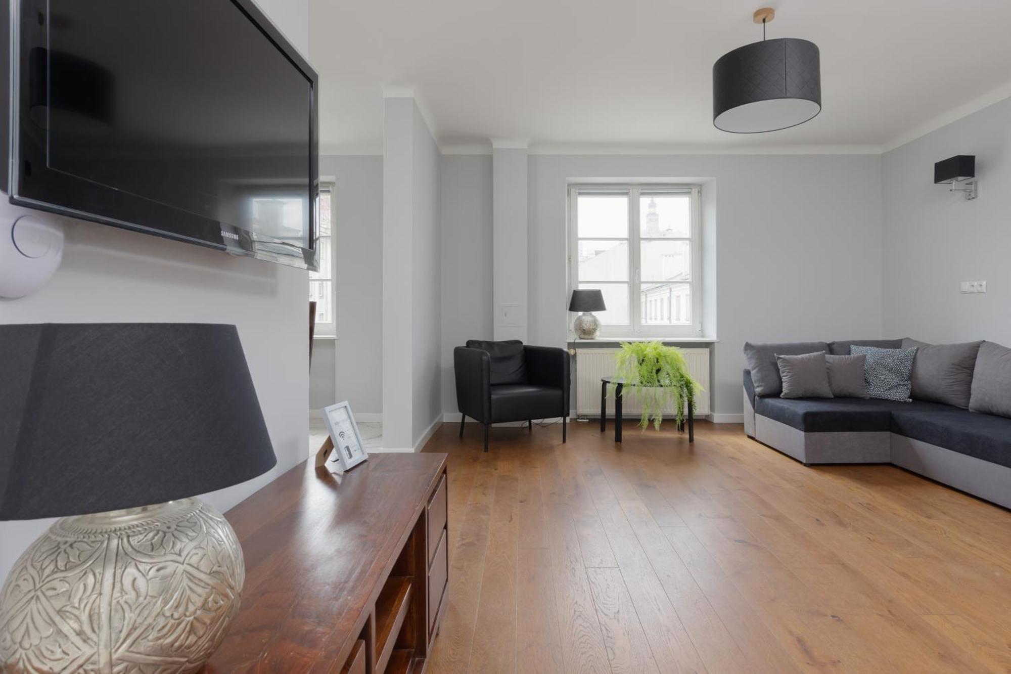 City Center Aparthotel Chmielna By Noclegi Renters Warsaw Exterior photo